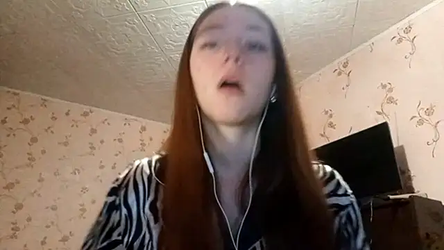 Snapshot of Sophiecuttie chatting on September 17, 2025, 1:13 pm Sophiecuttie online show from September 17, 2025, 1:13 pm