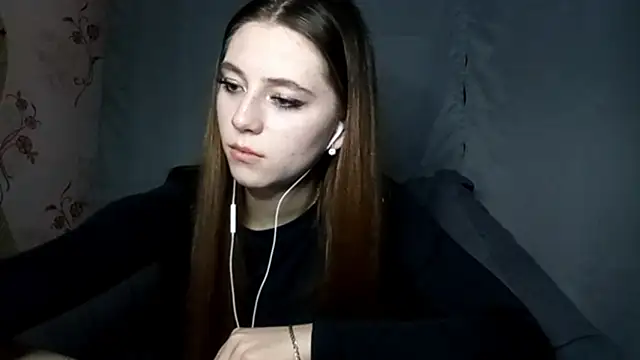 Snapshot of Sophiecuttie chatting on October 5, 2025, 3:32 pm Sophiecuttie online show from October 5, 2025, 3:32 pm