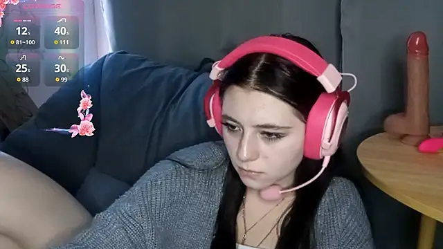 Snapshot of Sophiecuttie chatting on October 16, 2025, 3:46 pm Sophiecuttie online show from October 16, 2025, 3:46 pm
