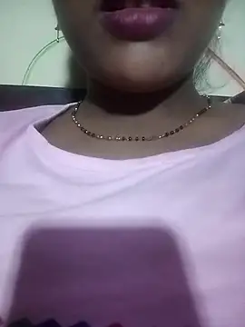 Snapshot of vandana_babi chatting on October 12, 2025, 12:15 pm vandana babi online show from October 12, 2025, 12:15 pm