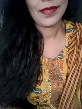 Snapshot of Deepa_Sharma143 chatting on September 11, 2025, 5:40 am Deepa Sharma143 online show from September 11, 2025, 5:40 am