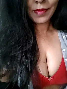 Snapshot of Deepa_Sharma143 chatting on October 21, 2025, 2:01 am Deepa Sharma143 online show from October 21, 2025, 2:01 am