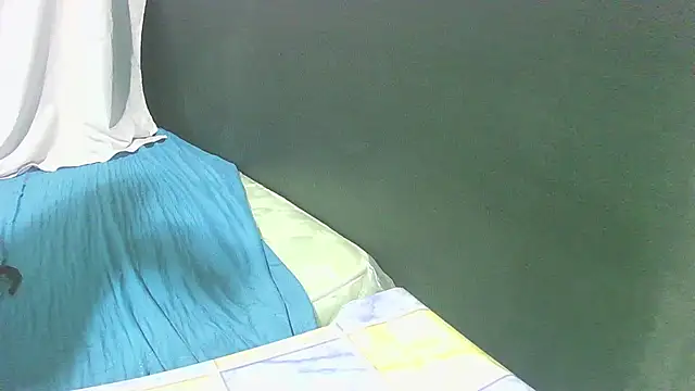 alisson  wood online show from November 20, 2025, 11:15 pm