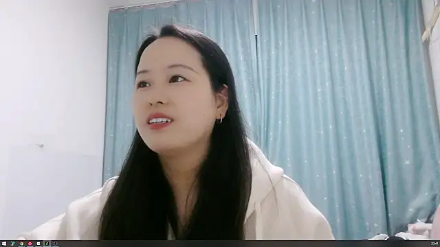 Snapshot of HY-21 chatting on October 28, 2025, 2:42 pm HY-21 online show from October 28, 2025, 2:42 pm