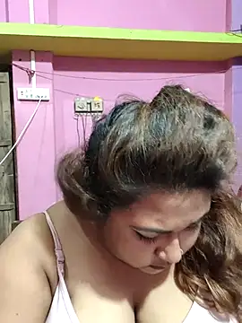 Snapshot of hotbhabhi011 chatting on September 25, 2025, 4:11 pm hotbhabhi011 online show from September 25, 2025, 4:11 pm