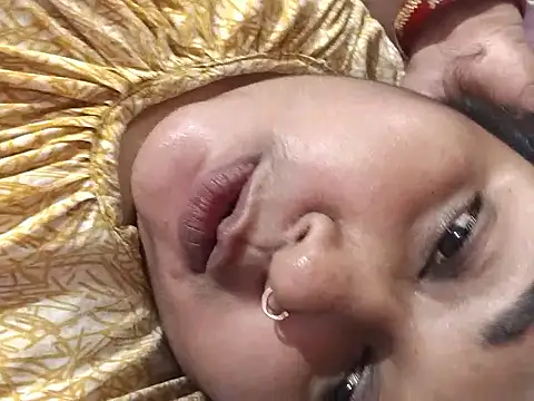 Snapshot of hotbhabhi011 chatting on September 26, 2025, 5:06 pm hotbhabhi011 online show from September 26, 2025, 5:06 pm