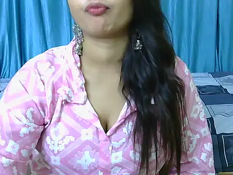 priya-kumari22 online show from October 7, 2025, 5:15 am
