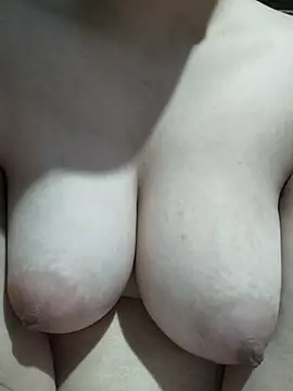 Snapshot of Haram-44 chatting on October 30, 2025, 12:45 am Haram-44 online show from October 30, 2025, 12:45 am