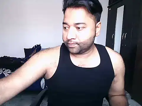 Snapshot of victorvicky69 chatting on September 14, 2025, 5:17 am victorvicky69 online show from September 14, 2025, 5:17 am