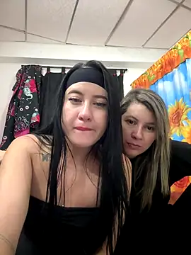 Snapshot of ardiente1805 chatting on November 17, 2025, 4:18 am ardiente1805 online show from November 17, 2025, 4:18 am