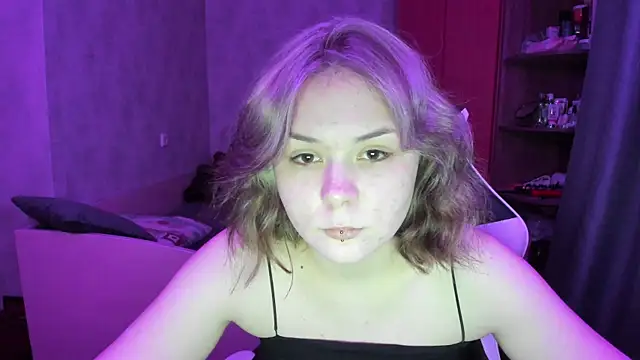 Sophi gi online show from October 23, 2025, 3:22 pm