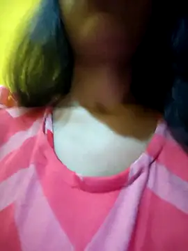 Snapshot of hot_senorita577 chatting on October 19, 2025, 11:44 am hot senorita577 online show from October 19, 2025, 11:44 am