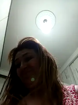 Snapshot of _ateslisinirsiz_ chatting on October 13, 2025, 4:40 pm ateslisinirsiz online show from October 13, 2025, 4:40 pm