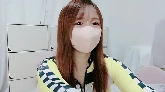 Snapshot of Hanachan_Gcup_ chatting on October 31, 2025, 11:33 am Hanachan Gcup online show from October 31, 2025, 11:33 am