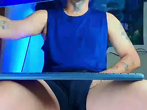 Snapshot of Zoldyck_420 chatting on October 26, 2025, 6:19 am Zoldyck 420 online show from October 26, 2025, 6:19 am