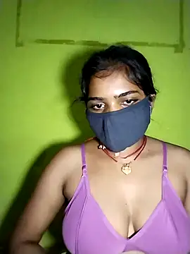 Snapshot of Bebo_Sweety143 chatting on September 25, 2025, 2:54 pm Bebo Sweety143 online show from September 25, 2025, 2:54 pm