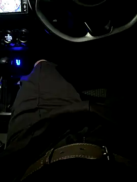 Snapshot of sukebegorilla chatting on September 23, 2025, 12:19 pm sukebegorilla online show from September 23, 2025, 12:19 pm