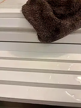 Snapshot of sukebegorilla chatting on October 28, 2025, 4:42 pm sukebegorilla online show from October 28, 2025, 4:42 pm