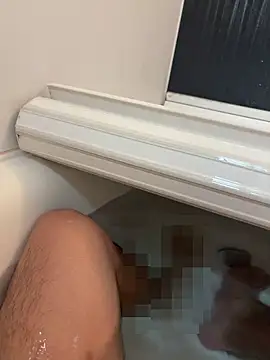 Snapshot of sukebegorilla chatting on November 2, 2025, 2:03 am sukebegorilla online show from November 2, 2025, 2:03 am