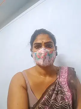 Snapshot of sherlin24 chatting on October 13, 2025, 2:06 pm sherlin24 online show from October 13, 2025, 2:06 pm