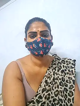 Snapshot of sherlin24 chatting on October 14, 2025, 4:41 pm sherlin24 online show from October 14, 2025, 4:41 pm