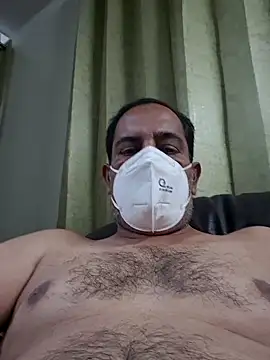 Snapshot of kkkk1882 chatting on October 7, 2025, 8:33 am kkkk1882 online show from October 7, 2025, 8:33 am