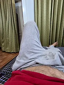 Snapshot of kkkk1882 chatting on October 18, 2025, 6:05 am kkkk1882 online show from October 18, 2025, 6:05 am