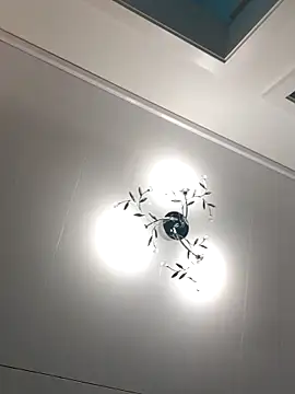 Snapshot of Oldmenhot66 chatting on September 20, 2025, 9:54 am Oldmenhot66 online show from September 20, 2025, 9:54 am