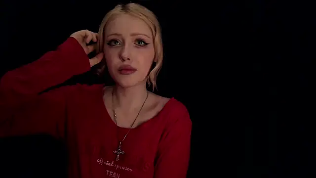 Snapshot of rosy_petal chatting on October 15, 2025, 10:59 am rosy petal online show from October 15, 2025, 10:59 am