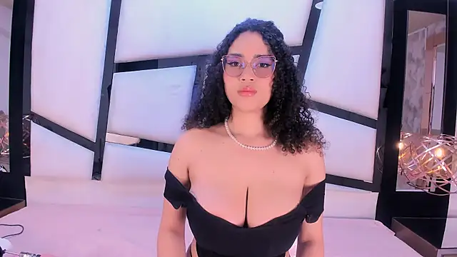 Snapshot of Lilithadams1 chatting on September 20, 2025, 3:46 pm Lilithadams1 online show from September 20, 2025, 3:46 pm