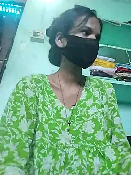 Snapshot of Pooja_cute chatting on October 9, 2025, 10:13 am Pooja cute online show from October 9, 2025, 10:13 am