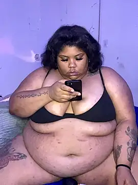 BlaxicanaMami online show from October 16, 2025, 4:35 am