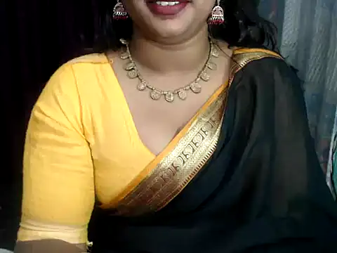 Snapshot of DearKimmi chatting on January 5, 2025, 8:42 pm DearKimmi online show from January 5, 2025, 8:42 pm