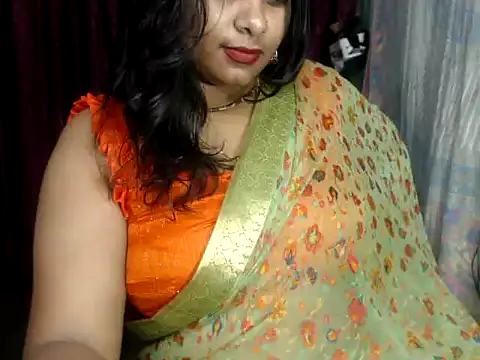 Snapshot of DearKimmi chatting on January 12, 2025, 7:53 pm DearKimmi online show from January 12, 2025, 7:53 pm