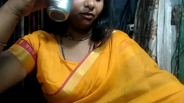 Snapshot of DearKimmi chatting on February 26, 2025, 5:07 pm DearKimmi online show from February 26, 2025, 5:07 pm