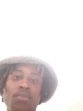 Snapshot of DarkSkinStroker chatting on October 14, 2025, 1:50 am DarkSkinStroker online show from October 14, 2025, 1:50 am