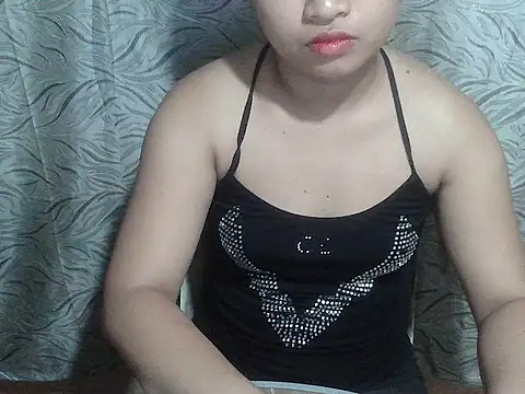 Snapshot of Ashley_sweet25 chatting on October 8, 2025, 1:31 pm Ashley sweet25 online show from October 8, 2025, 1:31 pm