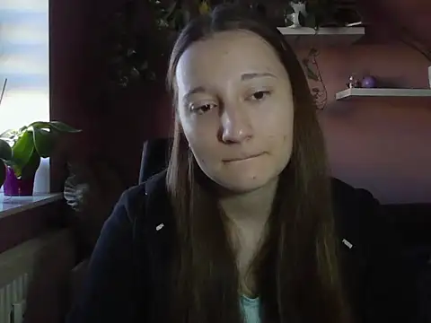 LindaPretty online show from September 25, 2025, 6:28 am