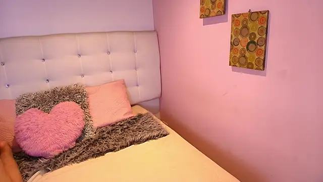 Snapshot of Rebeca_jackson chatting on October 1, 2025, 7:31 pm Rebeca jackson online show from October 1, 2025, 7:31 pm