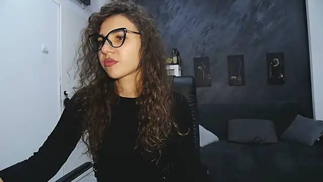 Snapshot of bigbuttjeny chatting on October 5, 2025, 11:13 pm bigbuttjeny online show from October 5, 2025, 11:13 pm