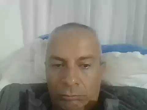 Snapshot of ALFRERM chatting on November 3, 2025, 11:48 pm ALFRERM online show from November 3, 2025, 11:48 pm