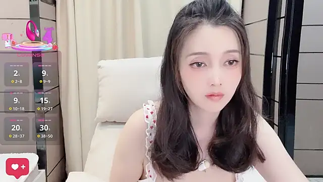 Snapshot of _Ling_Ling chatting on October 14, 2025, 11:22 am  Ling Ling online show from October 14, 2025, 11:22 am