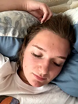 Snapshot of Bellatrisssaa chatting on September 12, 2025, 7:08 am Bellatrisssaa online show from September 12, 2025, 7:08 am