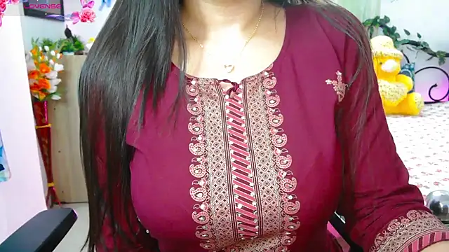 Snapshot of WildDimpi_0 chatting on October 21, 2025, 7:03 pm WildDimpi 0 online show from October 21, 2025, 7:03 pm