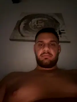 Snapshot of Fabiowe@xh chatting on October 22, 2025, 4:35 am Fabiowexh online show from October 22, 2025, 4:35 am