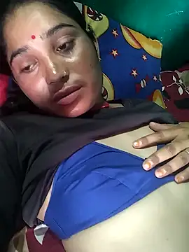 Snapshot of Hot_cupal chatting on September 18, 2025, 7:21 am Hot cupal online show from September 18, 2025, 7:21 am