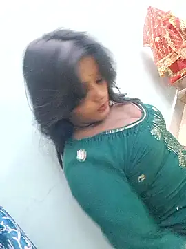 Snapshot of Rashmi_Pathak chatting on September 12, 2025, 10:04 am Rashmi Pathak online show from September 12, 2025, 10:04 am