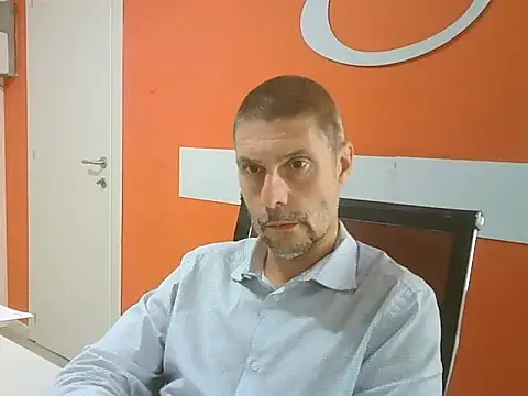 Snapshot of max79ve31 chatting on September 26, 2025, 1:48 pm max79ve31 online show from September 26, 2025, 1:48 pm