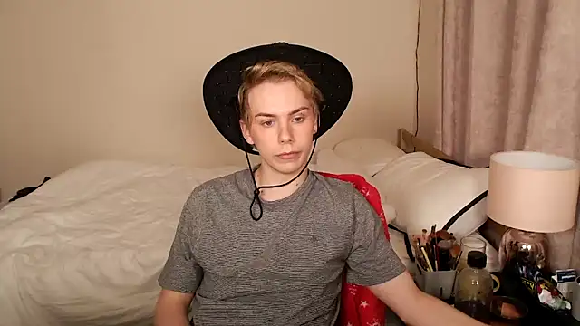 Snapshot of scottishtwink01 chatting on September 11, 2025, 11:49 pm scottishtwink01 online show from September 11, 2025, 11:49 pm