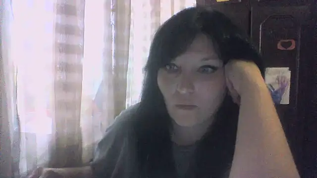 Snapshot of Breezy_88 chatting on September 18, 2025, 11:12 am Breezy 88 online show from September 18, 2025, 11:12 am